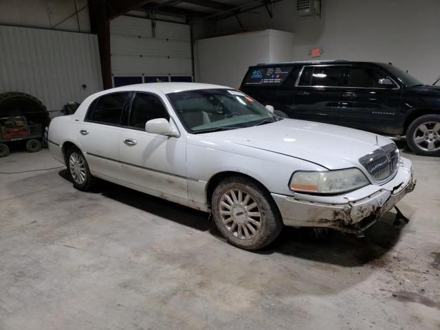 2003 Lincoln Town Car Executive