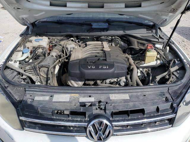 2014 Volkswagen Touareg V6