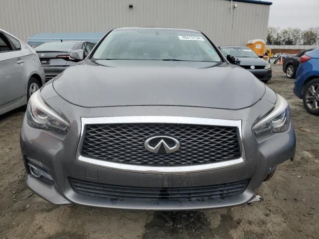 2015 Infiniti Q50 Base