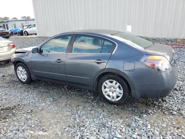 2010 Nissan Altima Base