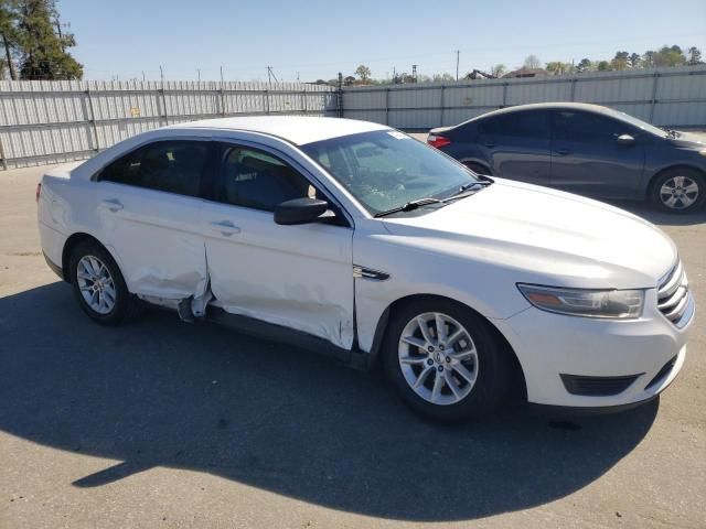 2014 Ford Taurus SE