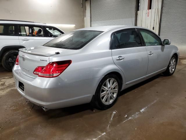 2005 Toyota Avalon XL