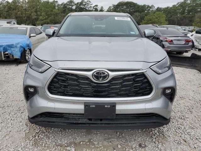 2023 Toyota Highlander L