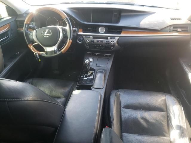 2015 Lexus ES 300H