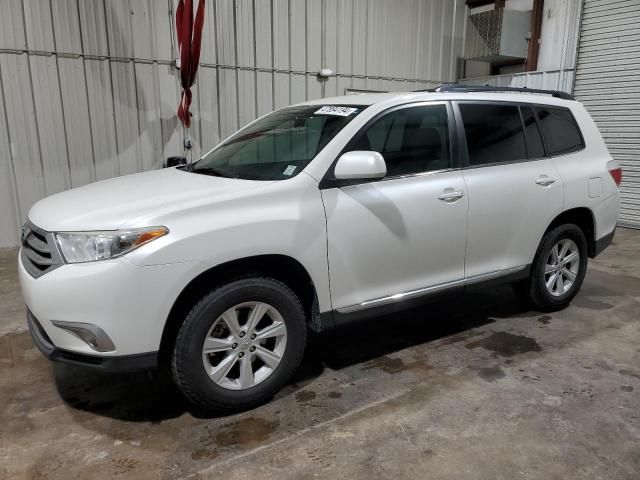 2013 Toyota Highlander Base