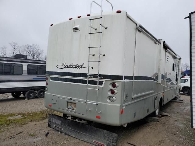 2004 Fleetwood 2004 Workhorse Custom Chassis Motorhome Chassis W2