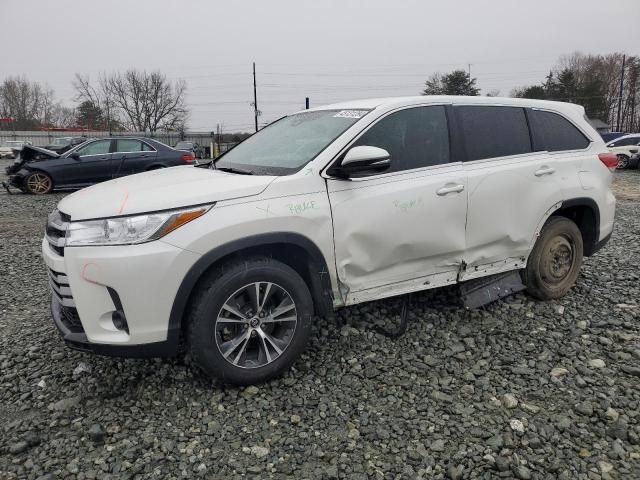 2019 Toyota Highlander LE