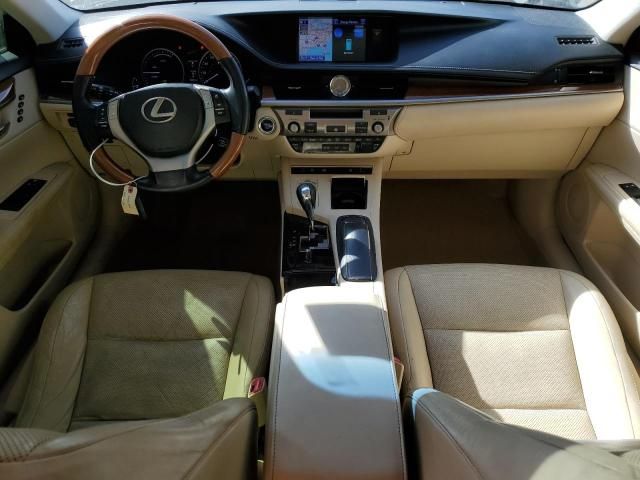 2013 Lexus ES 300H