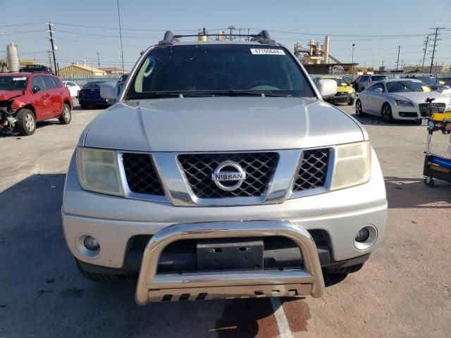 2005 Nissan Frontier Crew Cab LE