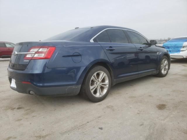 2016 Ford Taurus SE