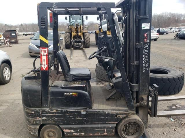 1925 Toyota 1999 Toyota Forklift