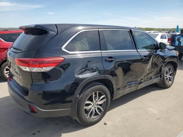 2019 Toyota Highlander LE