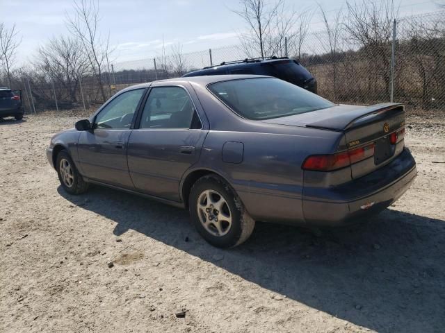 1998 Toyota Camry LE