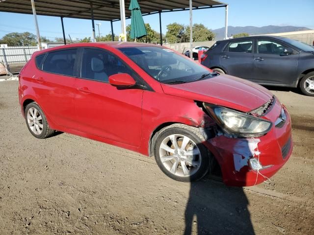 2012 Hyundai Accent GLS