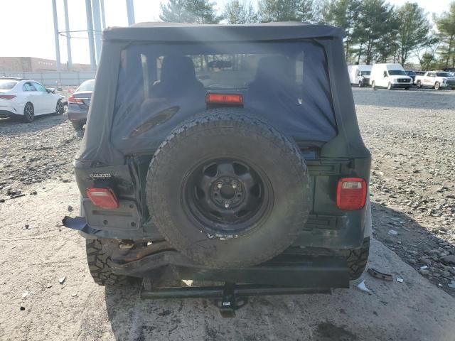 2005 Jeep Wrangler / TJ SE