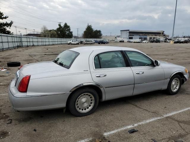 1998 Lincoln Town Car Executive