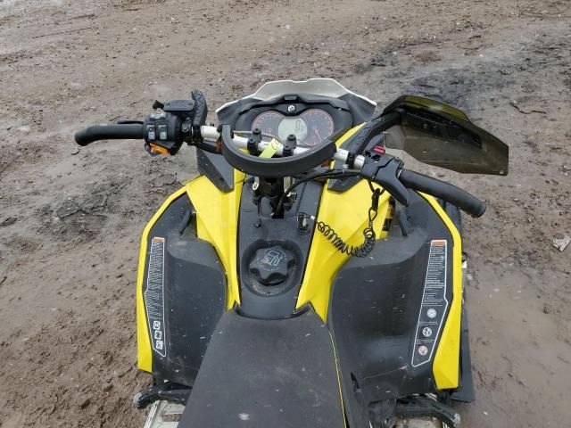 2017 Skidoo 800CC