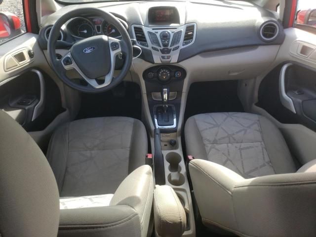 2013 Ford Fiesta SE