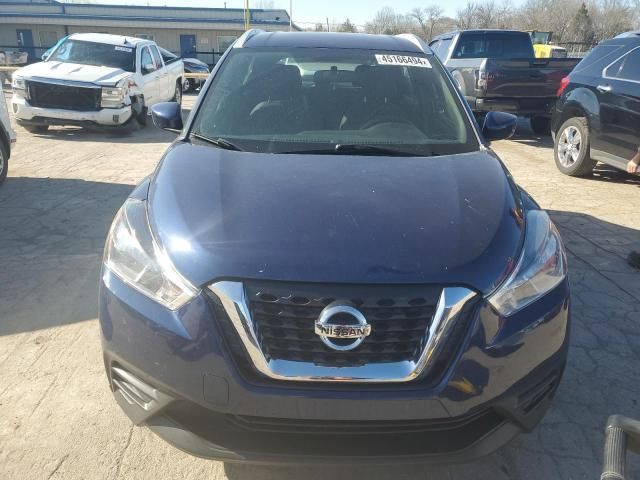 2019 Nissan Kicks S