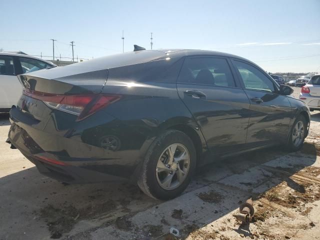 2023 Hyundai Elantra SE