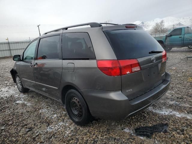 2004 Toyota Sienna CE