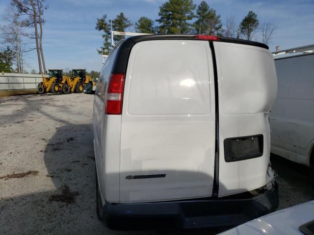 2021 Chevrolet Express G2500