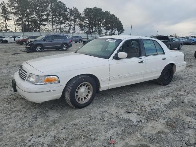 1998 Ford Crown Victoria LX