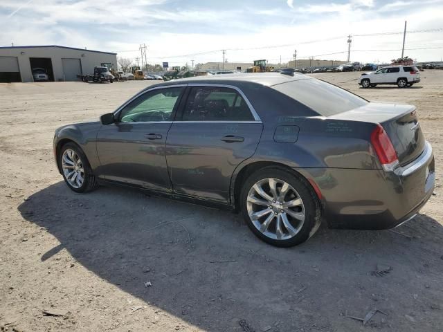 2017 Chrysler 300 Limited