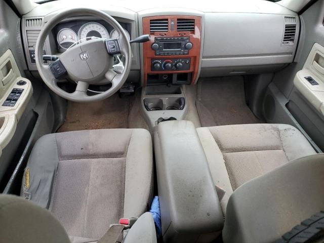 2005 Dodge Dakota Quad SLT