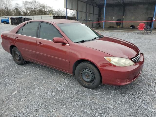 2005 Toyota Camry LE