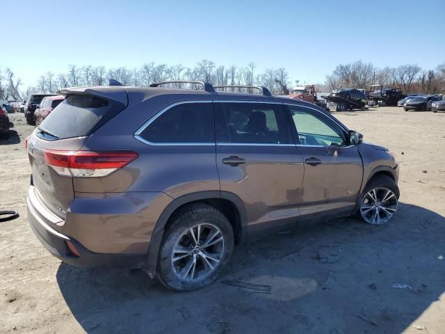 2019 Toyota Highlander LE