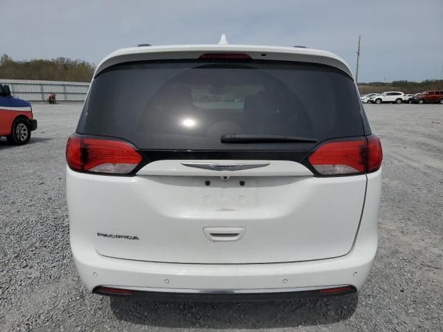 2017 Chrysler Pacifica Touring L Plus