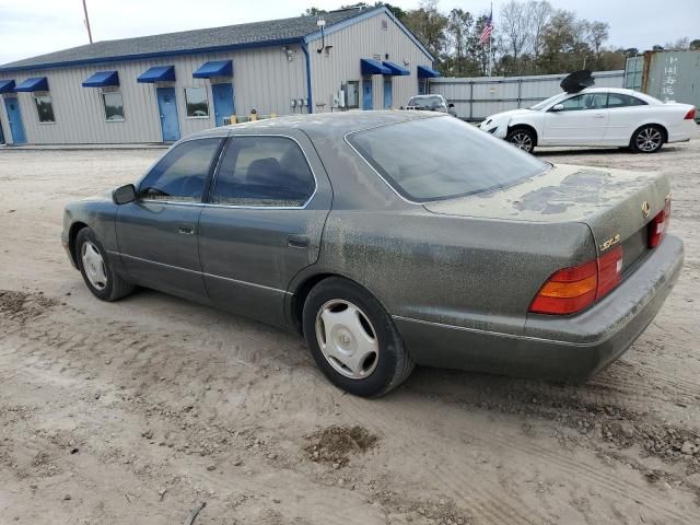 1999 Lexus LS 400