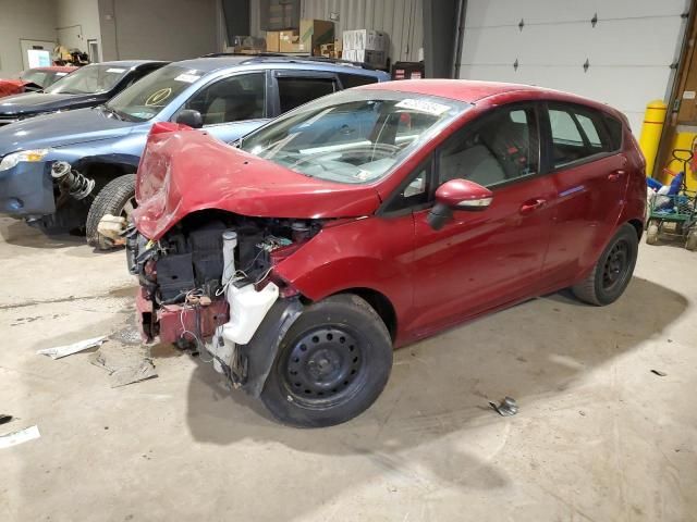 2013 Ford Fiesta SE