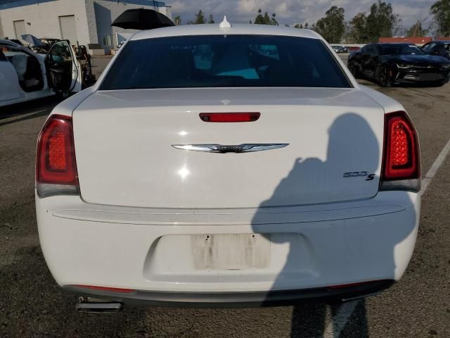 2016 Chrysler 300 S