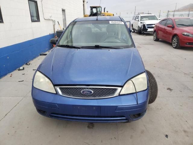 2005 Ford Focus ZX4