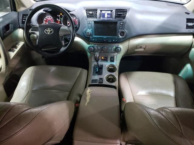 2011 Toyota Highlander Base