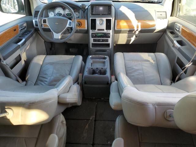 2008 Chrysler Town & Country Limited