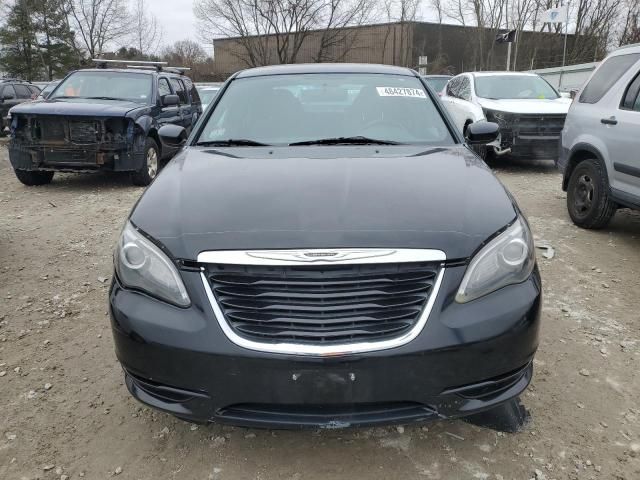 2013 Chrysler 200 Touring