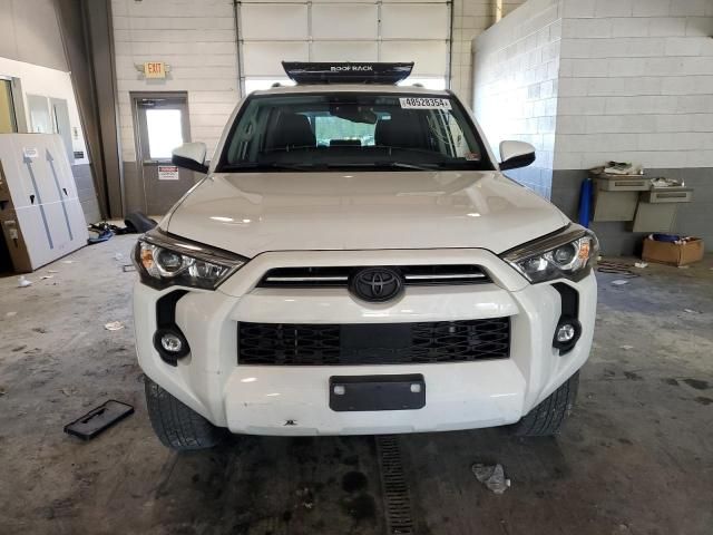 2023 Toyota 4runner SE