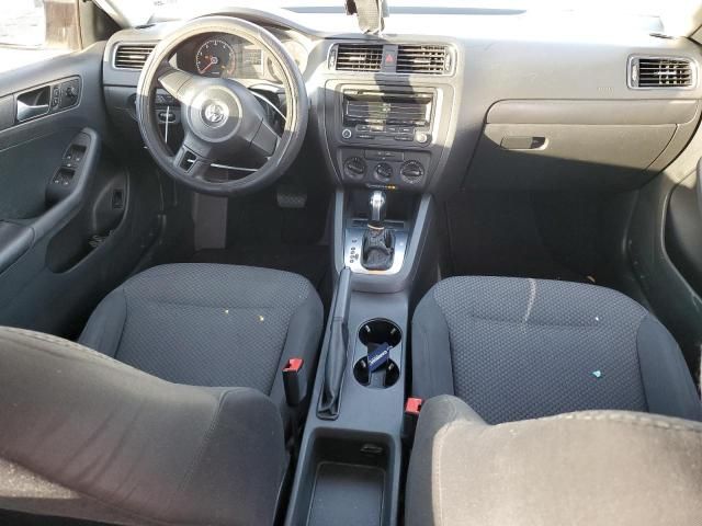 2013 Volkswagen Jetta Base