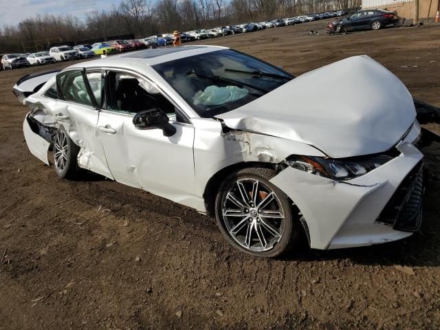 2019 Toyota Avalon XLE