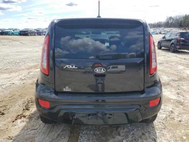 2012 KIA Soul +