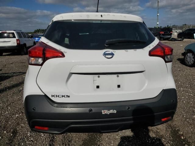 2020 Nissan Kicks S