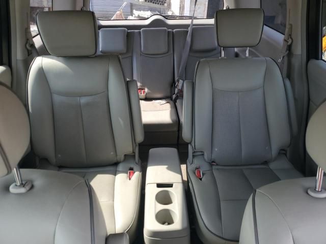 2015 Nissan Quest S