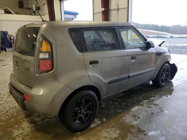 2010 KIA Soul +