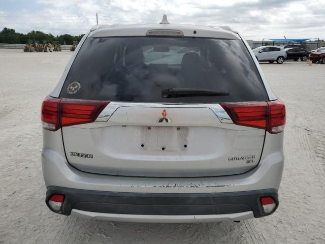 2018 Mitsubishi Outlander SE