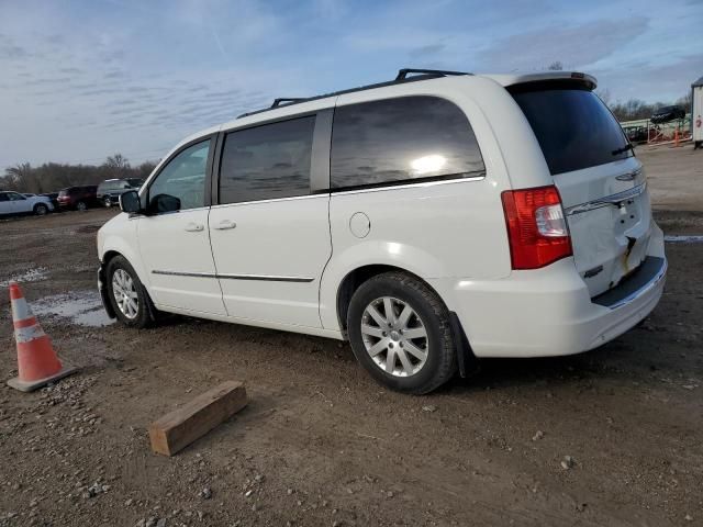 2013 Chrysler Town & Country Touring