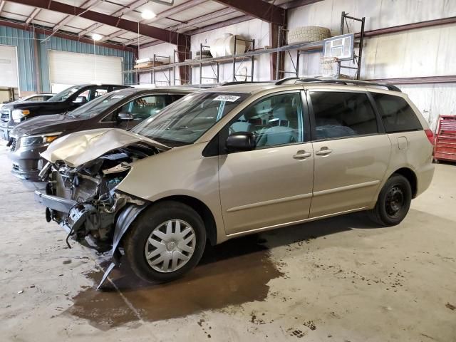 2008 Toyota Sienna CE