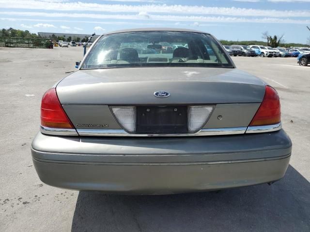 2003 Ford Crown Victoria LX